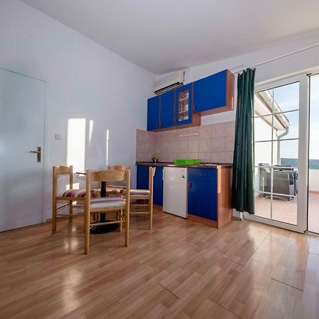 Guesthouse Sime Kolan Exterior foto