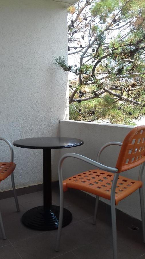 Guesthouse Sime Kolan Exterior foto
