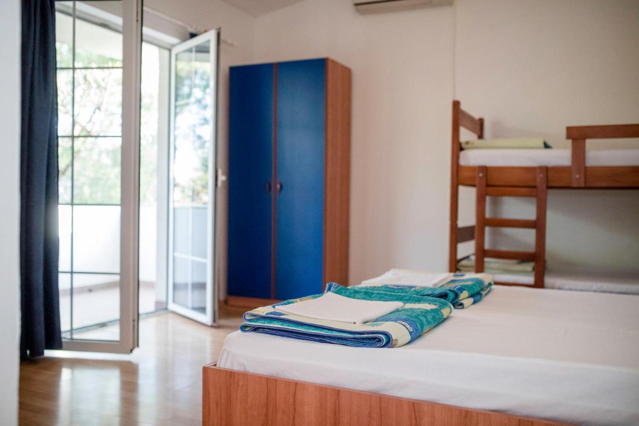 Guesthouse Sime Kolan Exterior foto